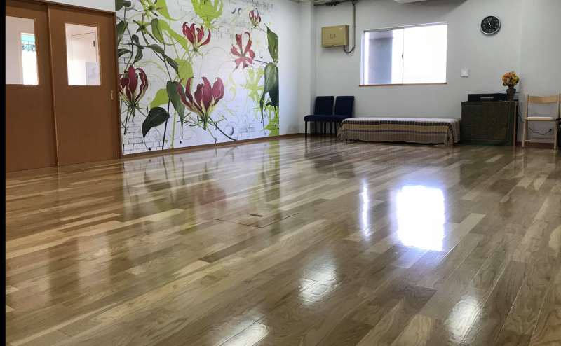 愛媛県松山市　ダンススタジオ　フォトスタジオ　イベントスペース　Studio Camelia