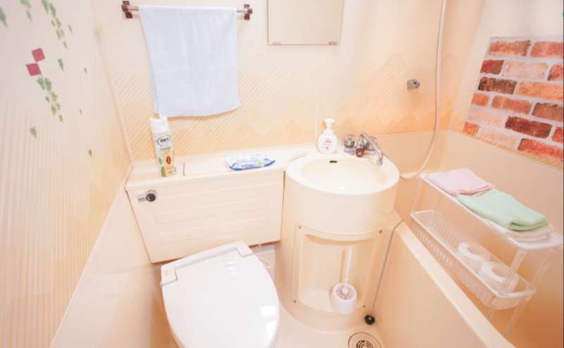 トイレなど水回りの清掃には特に気を配っております。安心してご利用ください