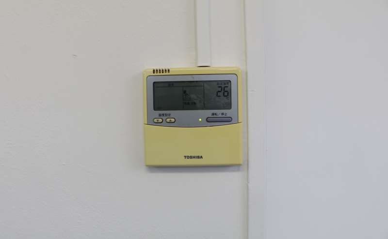 【空調リモコンは室内にあるので自由に調節できます】 - TIME SHARING 銀座一丁目の写真