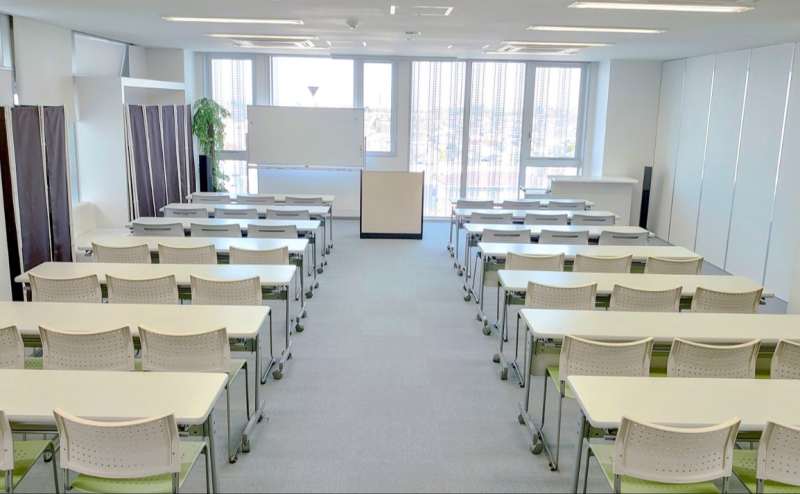 【6階大会議室】眺望を楽しめる大会議室はコチラ！吉祥寺駅歩いて5分☆最大収容42名シンプルな貸し会議室
