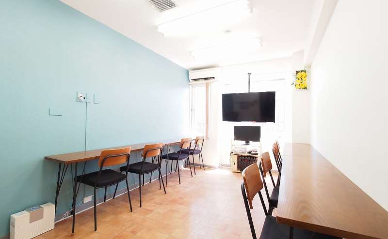 試験会場 作業スペース向けレイアウト