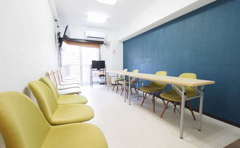 企業面接や学生の面接練習にも使いやすいレイアウトです