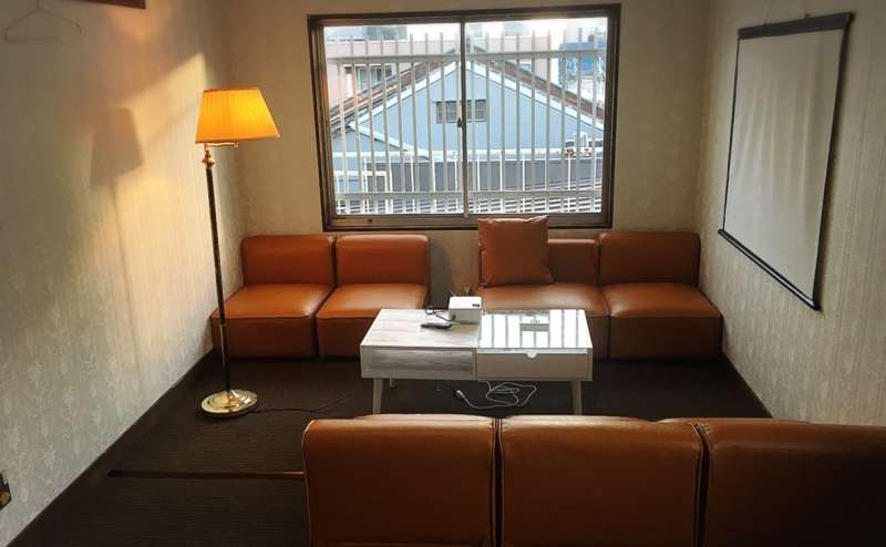 ３階 貸し会議室