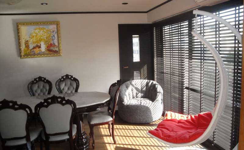 陽だまりのサロン