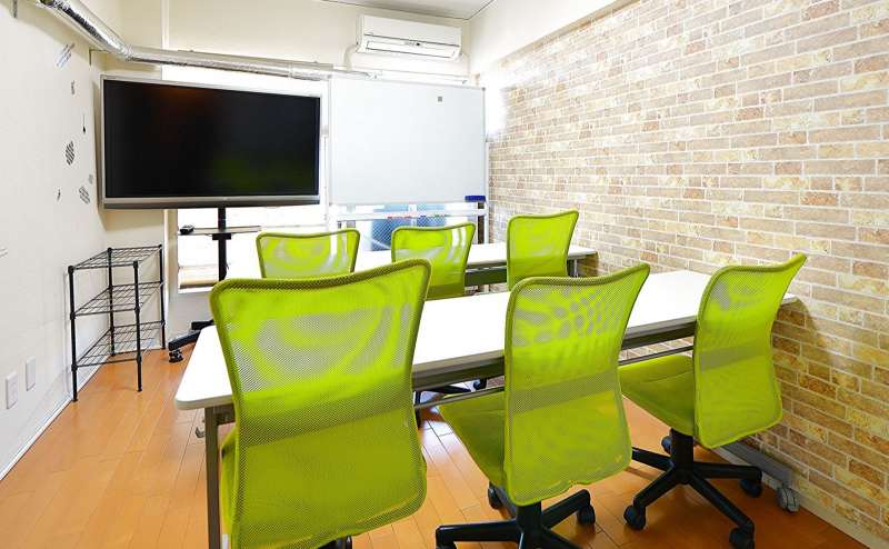 レイアウト変更は自由です。スクール形式でセミナーやカルチャースクールに