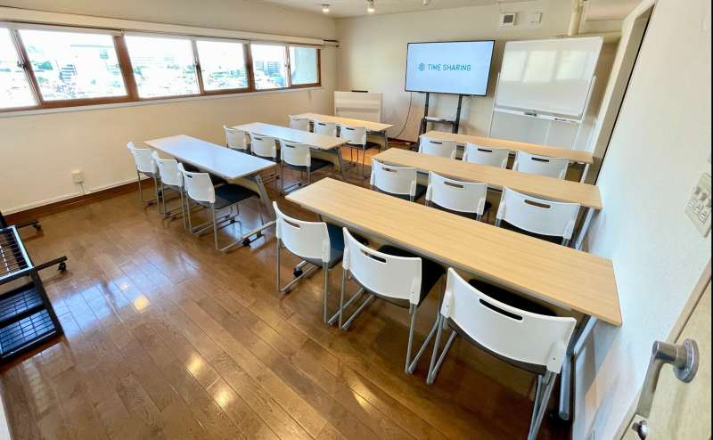 レンタルスペース 【 四谷三丁目駅 1分】オプション料金0円で設備・備品使い放題♪WiFi無料！清掃・消毒で衛生面も安心♥便利な駅近 TS四谷8C