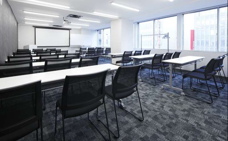 レンタルスペース 【 新宿三丁目駅 3分】設備・備品が充実♪ WiFi無料！清掃・消毒で衛生面も安心♥便利な駅近 TS新宿6C