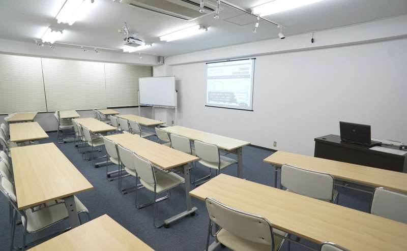 名古屋駅2分  最大収容36名 Wi-Fi＋有線LANなど設備無料 　受付スペースあり 24時間ご利用可 　格安会議室　名駅セミナーオフィス ルームC