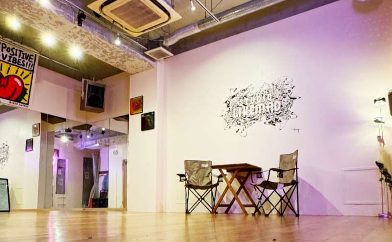 椅子やテーブルを出しても充分なスペース