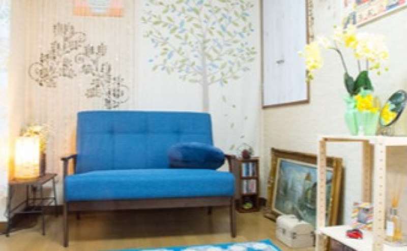 レンタルスペース 【池上スタジオ】池上駅徒歩４分 カジュアルな格安フォトスタジオ テラスハウス２階 自然光たっぷりで明るい バック紙 照明機材完備 個人 撮影会 商用可 初心者からプロまで/サザン☆クロス