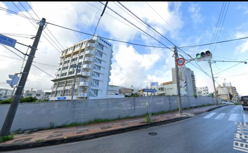 沖縄　那覇市　開南交差点すぐ　㈱キスミットドア開南オフィスのアクセス1