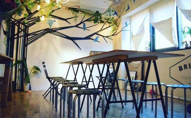 ミーティング利用（テーブル1台・ホワイトボード・椅子10脚）