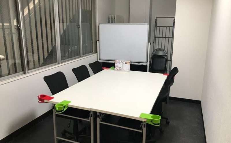 ゲームカフェぶんぶん 個室301