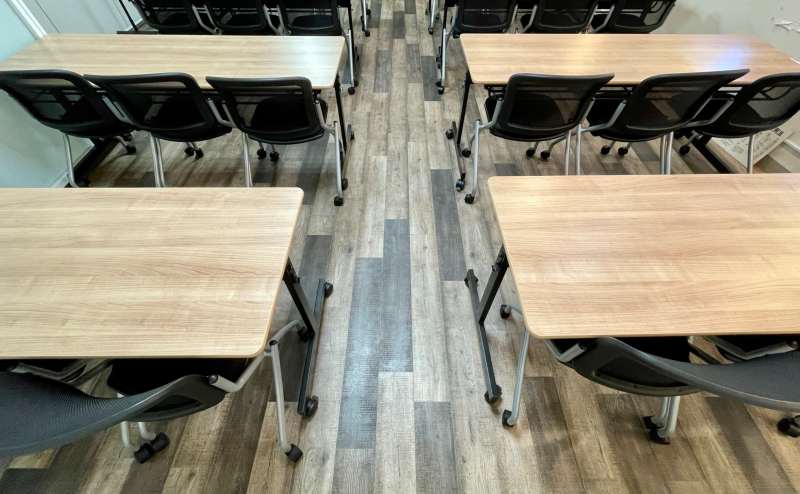 【この床を活かした商品撮影などもオススメ】 - TIME SHARING 四谷8Aの写真