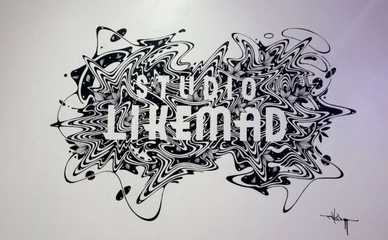 TAKERU IWAZAKI 氏によるウォールアート