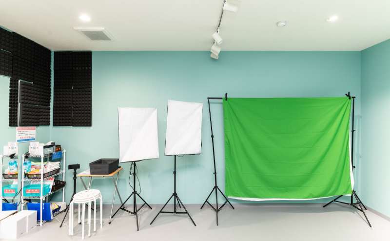 ポートレート撮影機材もご用意しています。機材一式全て無料でご利用いただけます