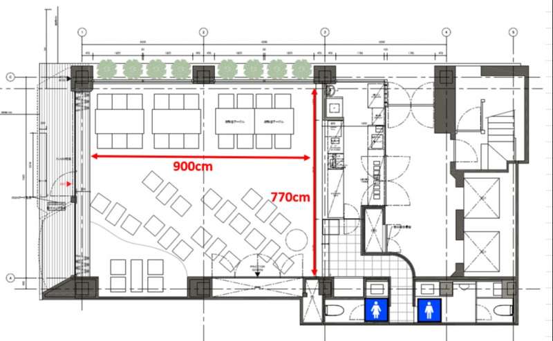 店内間取り図です。ウッドデッキのある開放的な空間です。全面解放できるスケルトン開放ドアも