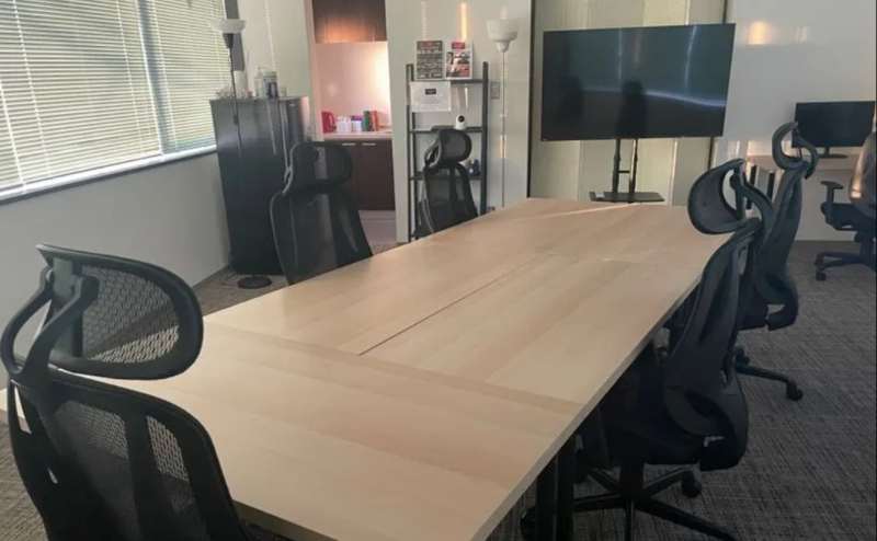 こちらからはC席をご予約いただけます。海外のホテルをお手本にしたスタイリッシュなインテリア