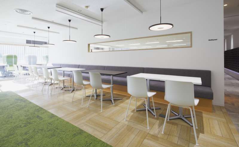 【九段下駅徒歩30秒】打ち合わせシート（4名）