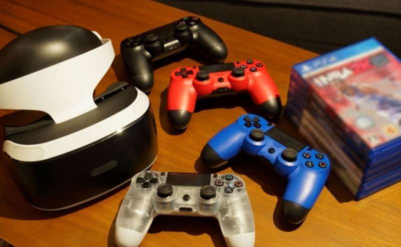 プレイステーションや任天堂Wii等のゲーム機が置いてあるレンタルスペース特集