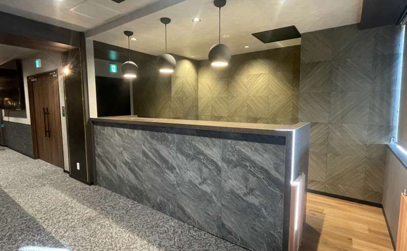 バーカウンター_TIME SHARING 新橋駅前5F（銀座口）