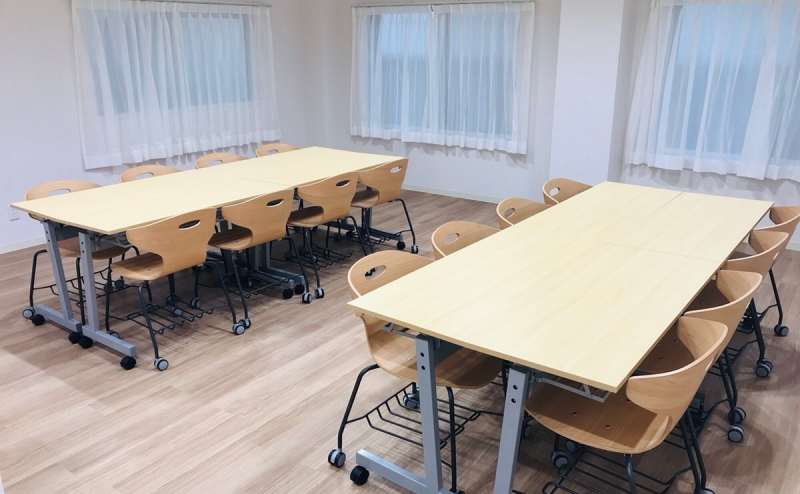 テーブル、椅子の設置例