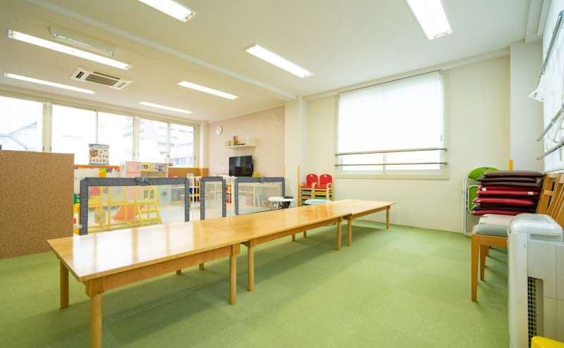 キッズスペースには仕切りがあり、安全にご利用いただけます