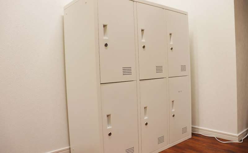 無料ロッカー