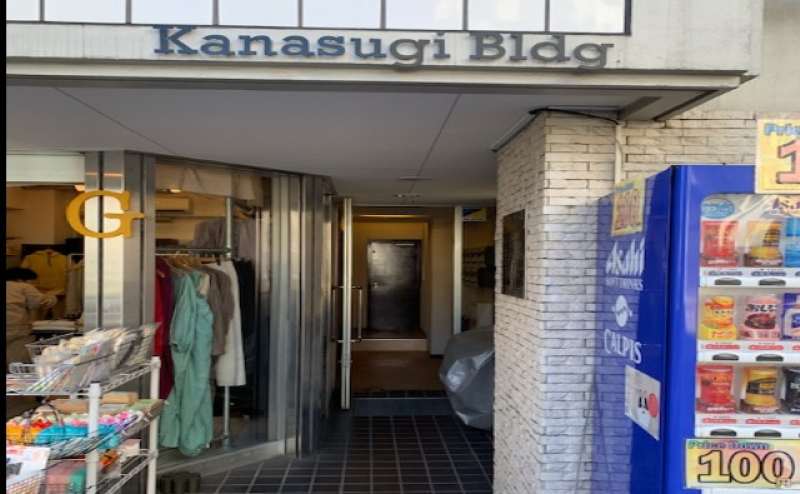 【女性専用】【代々木上原、徒歩2分】タフスタッフ製パワーラック、スミス・ケーブル付き！トレーナー利用可！お水1本サービス有のアクセス1