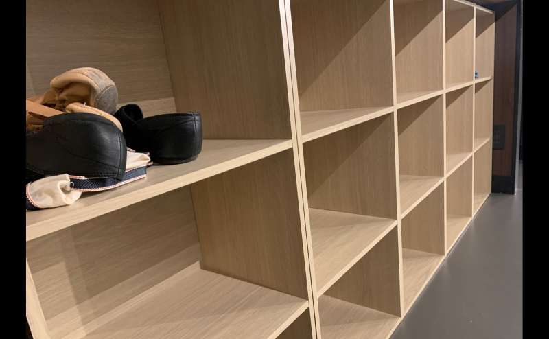 荷物置きロッカー