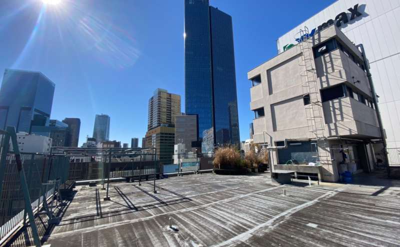 赤坂オフィスピル屋上スペース貸！各種撮影におススメ