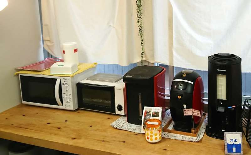 コーヒー・お茶・お水は無料で飲み放題！