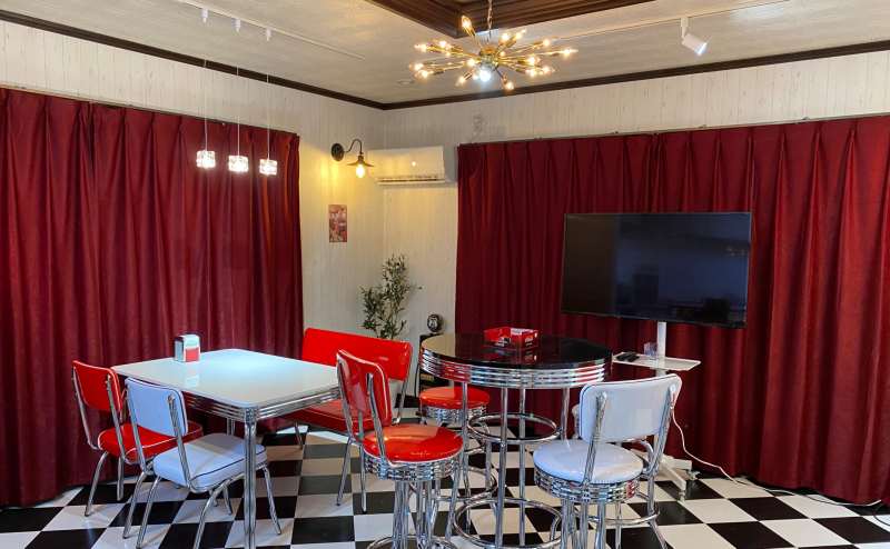 アメリカンダイナースタジオ糸崎