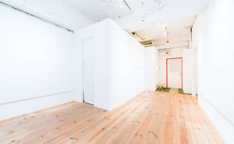 作り手と受け手をつなぐ出会いの場をリーズナブルに。学割もございます。初めての方もお気軽にご相談ください