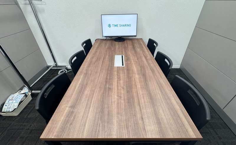 【対面形式で6名着席可能です！】