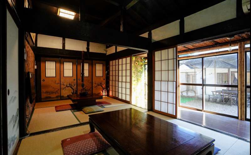 古民家1棟貸切って、リラックスもワイワイも叶えちゃおう！！