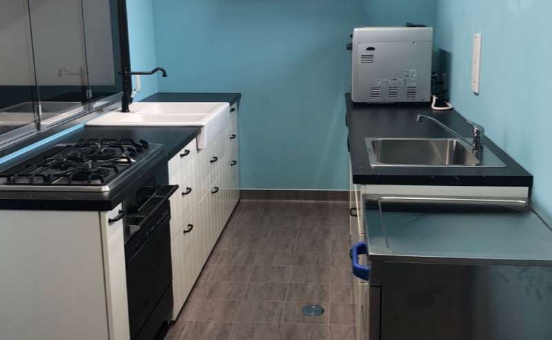 名古屋市瑞穂区堀田　飲食店、菓子製造業、そうざい製造業許可付きレンタルキッチン　DS KITCHEN