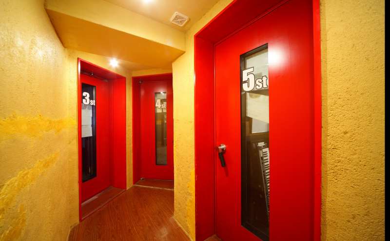 スタジオの廊下です。