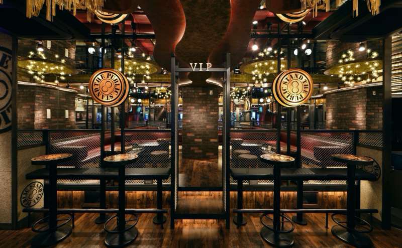 VIPソファーエリア。主役の登場にぴったり！