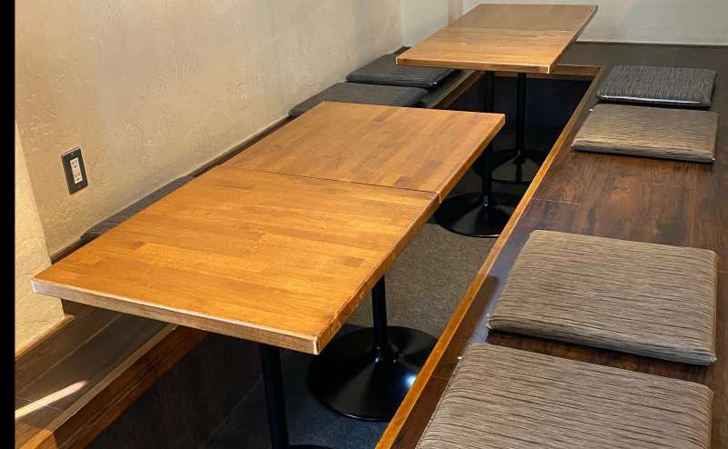 靴を脱いでくつろげます