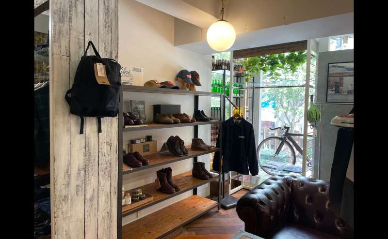 写真に写っている什器全て貸し出し可(写っている商品在庫はイメージです。）