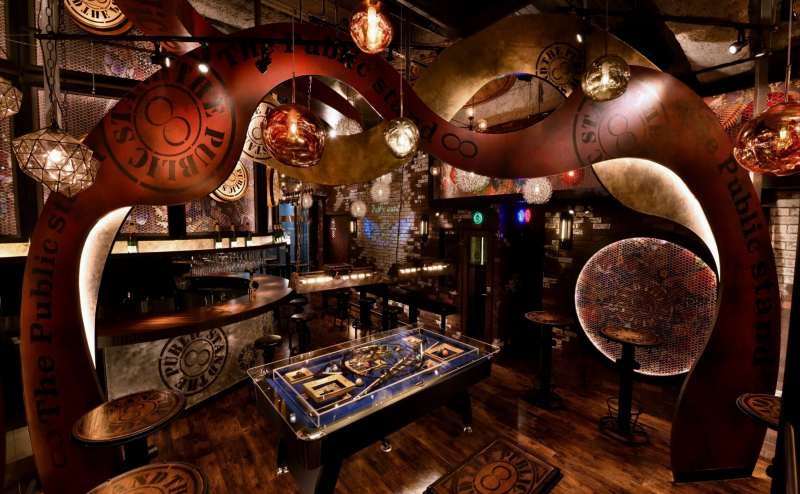 ビリヤードエリア