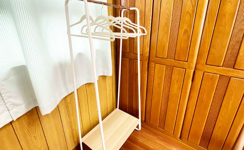 ハンガーラック