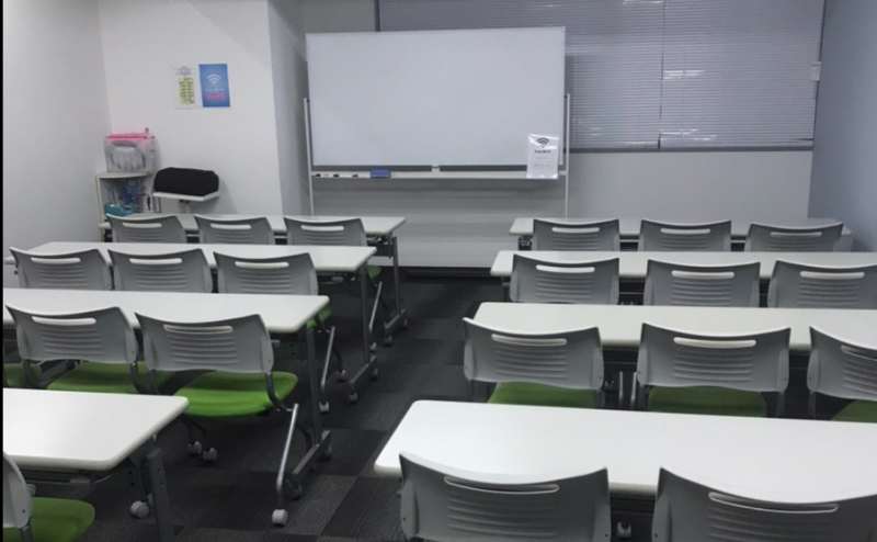 新横浜ホール／第２会議室【新横浜駅徒歩4分】 駅近 格安 最大３０名 プロジェクター等 設備充実！