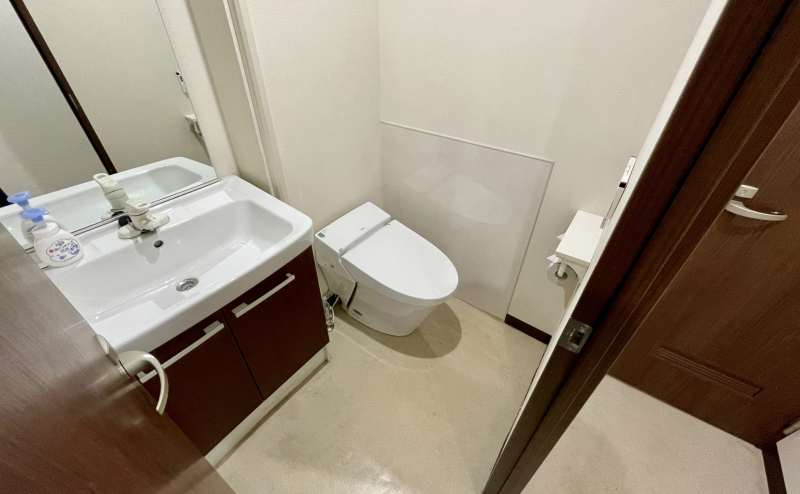 【男性トイレ（個室×1）】 - TIME SHARING 四谷7Bの写真