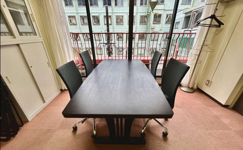 【窓を開けて換気することも可能です！】 - TIME SHARING 竹橋 旺巧ビル 4Fの写真