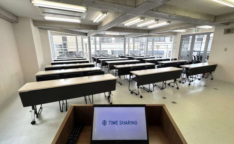 【司会台からは全体が見渡せます！】