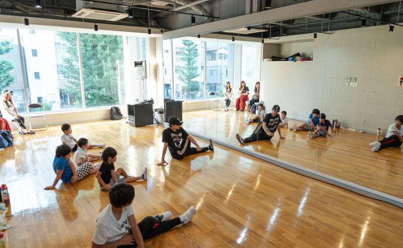 名古屋　大須駅　ダンススクール　レンタルダンススタジオ