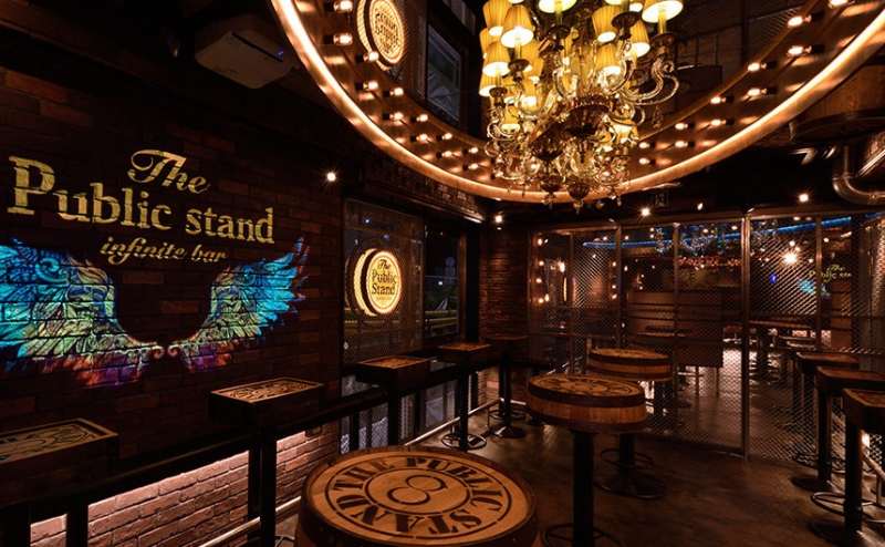 レンタルスペース 東京　渋谷　ハチ公　パーティースペース　スペースレンタル　２次会　ロケ　イベント会場　広い　おしゃれな内装　The Public stand渋谷店