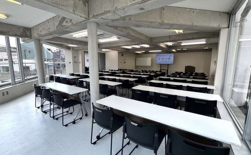 【渋谷駅の新南口から徒歩6分！好立地な会議室です！】